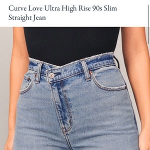 Curve Love Ultra High Rise 90s Slim Straight Jean - CRISS CROSS WAIST